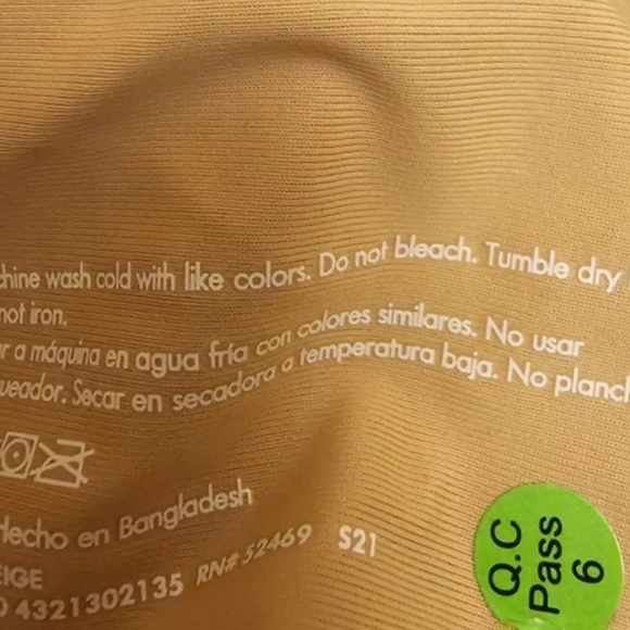 NWT SECRET TREASURE BRA 40D - Picture 6 of 10